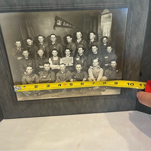 Antique Photo Harry Byers and Kansas Sweeney Tractor Machine Company Class - Picture 10 of 11